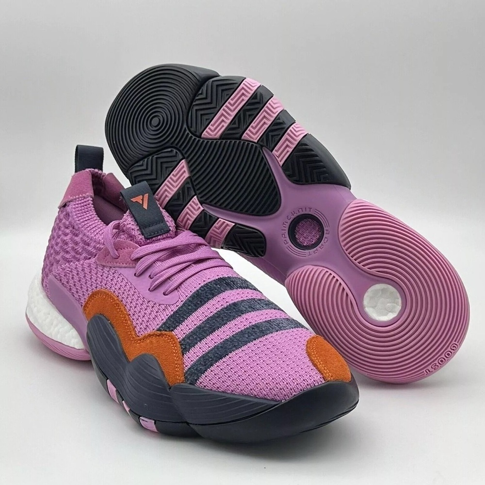 Adidas Trae Young basketball shoes sneakers men’s size 9 NEW NWT